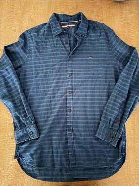 Tommy Hilfiger Men's Indigo Striped Long-Sleeve Button-Down Shirt